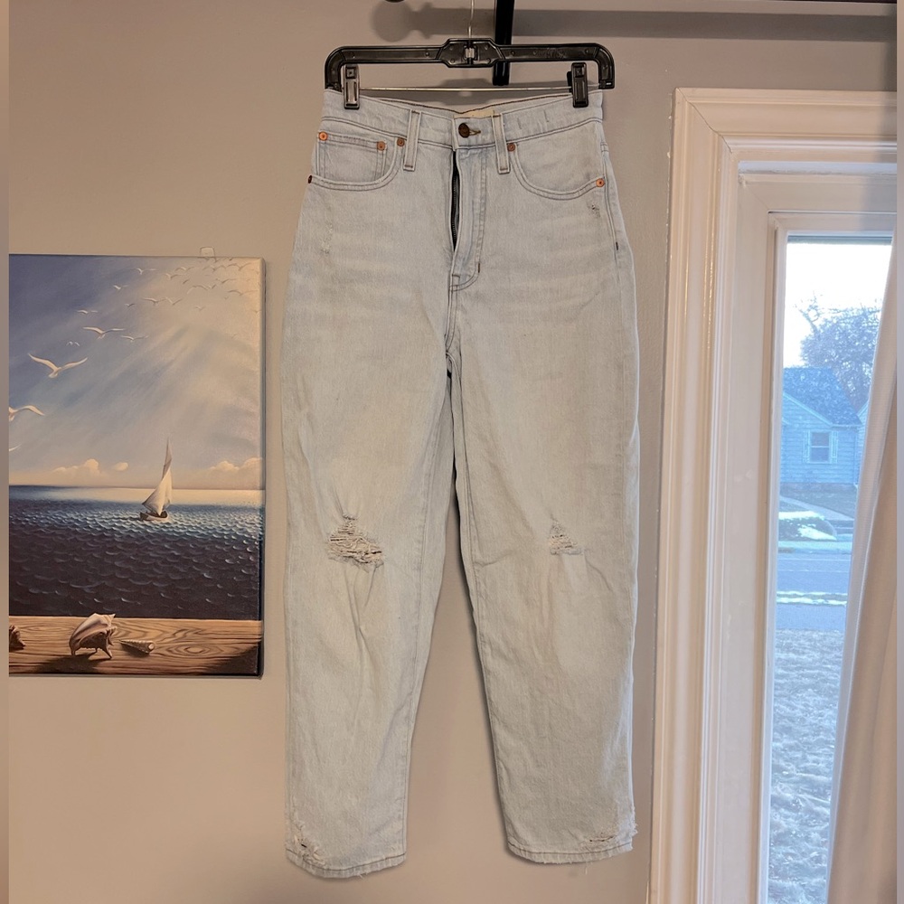 Madewell Distressed Balloon Jeans in Baleberry Wash